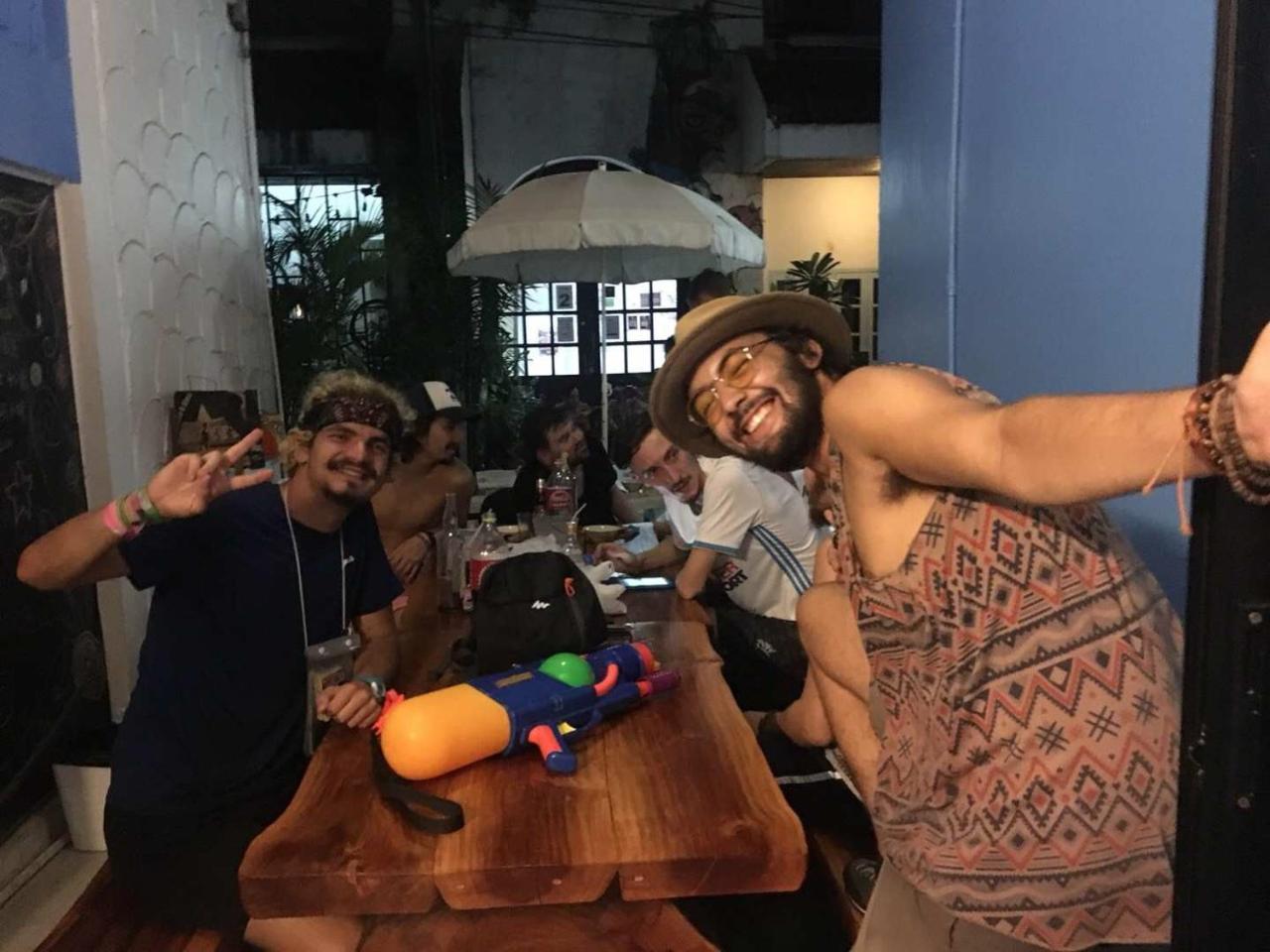 17You Inn Hostel Bangkok Kültér fotó